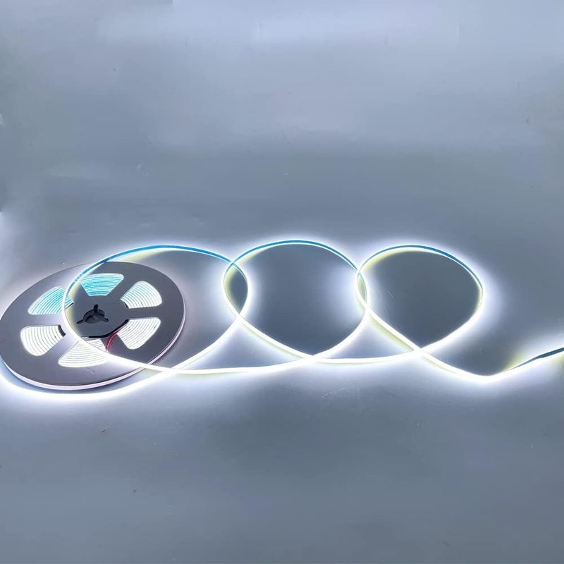 सुपर संकीर्ण 3 मिमी चौड़ाई सीओबी एलईडी पट्टी रोशनी 400Leds / मीटर Dimmable 5m लंबे जीवनकाल