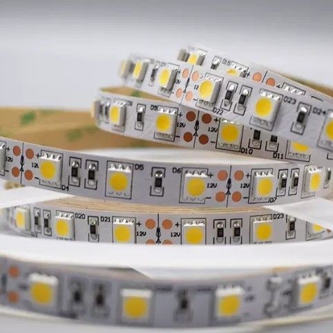 12w 12v 24v 10mm 60 एलईडी Rgb 5050 Smd लचीला एलईडी पट्टी प्रकाश और बहु रंग के साथ
