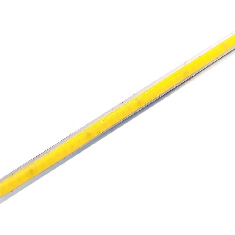 सीओबी एलईडी स्ट्रिप 60000 घंटे कार्य जीवनकाल के साथ DC12V/24V CRI90 320LEDs/m 110lm/W